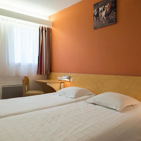 The Originals Access, Hotel Saint-Flour Ngoại thất bức ảnh